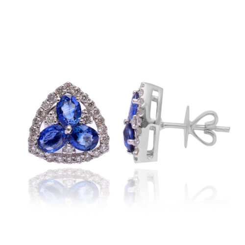 Blue sapphire & diamond earrings in 18KT white gold