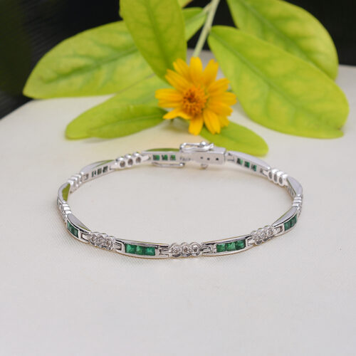 Square emeralds & diamonds bracelet in silver