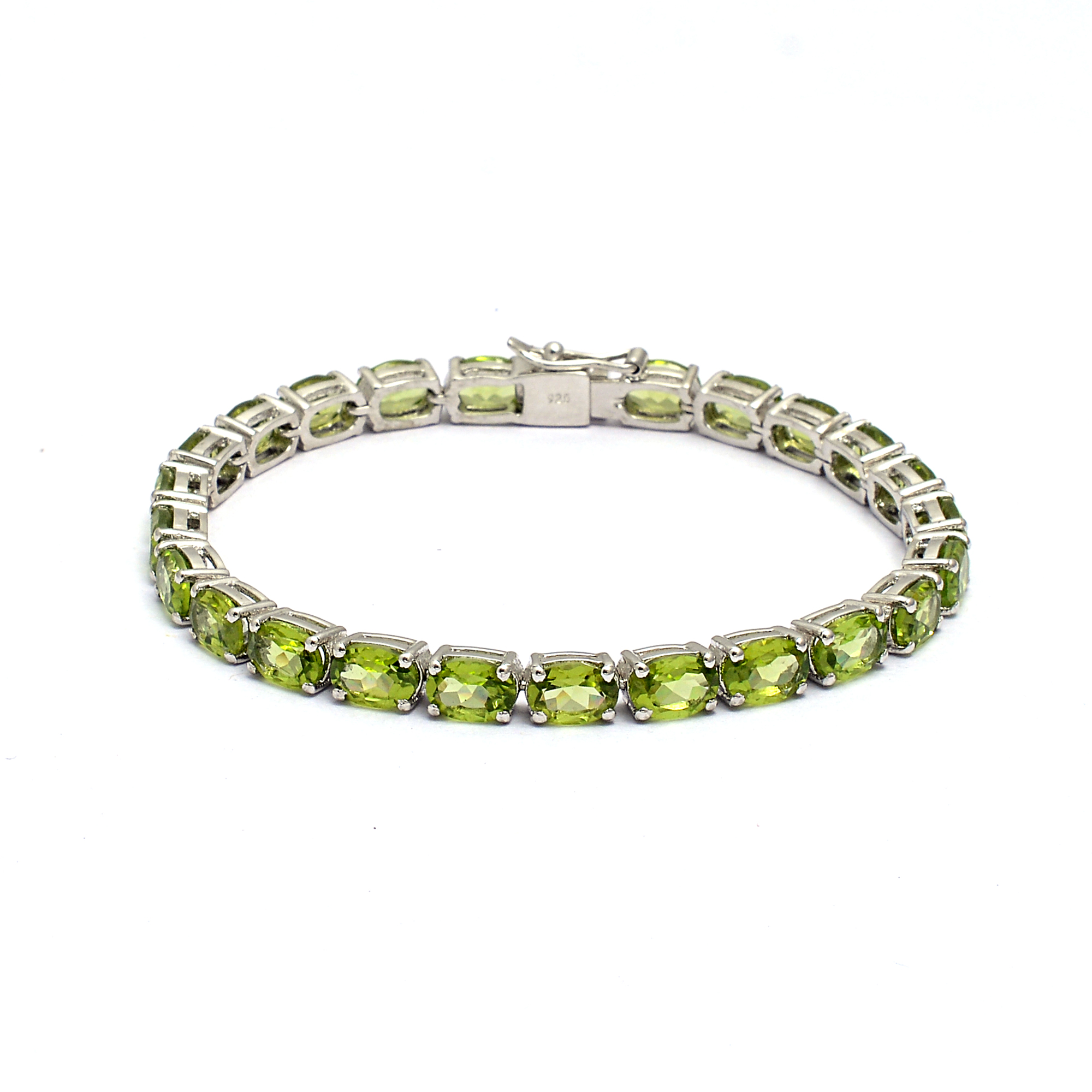 Oval peridot bracelet in silver
