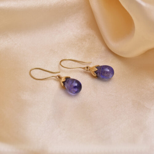 Tanzanite drops earrings in 18KT gold