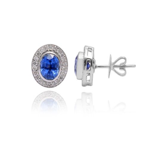 Blue sapphire & diamond cluster earring in 18KT white gold