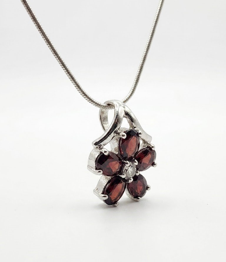 Natural Red Garnet Flower Silver Pendant - Image 6